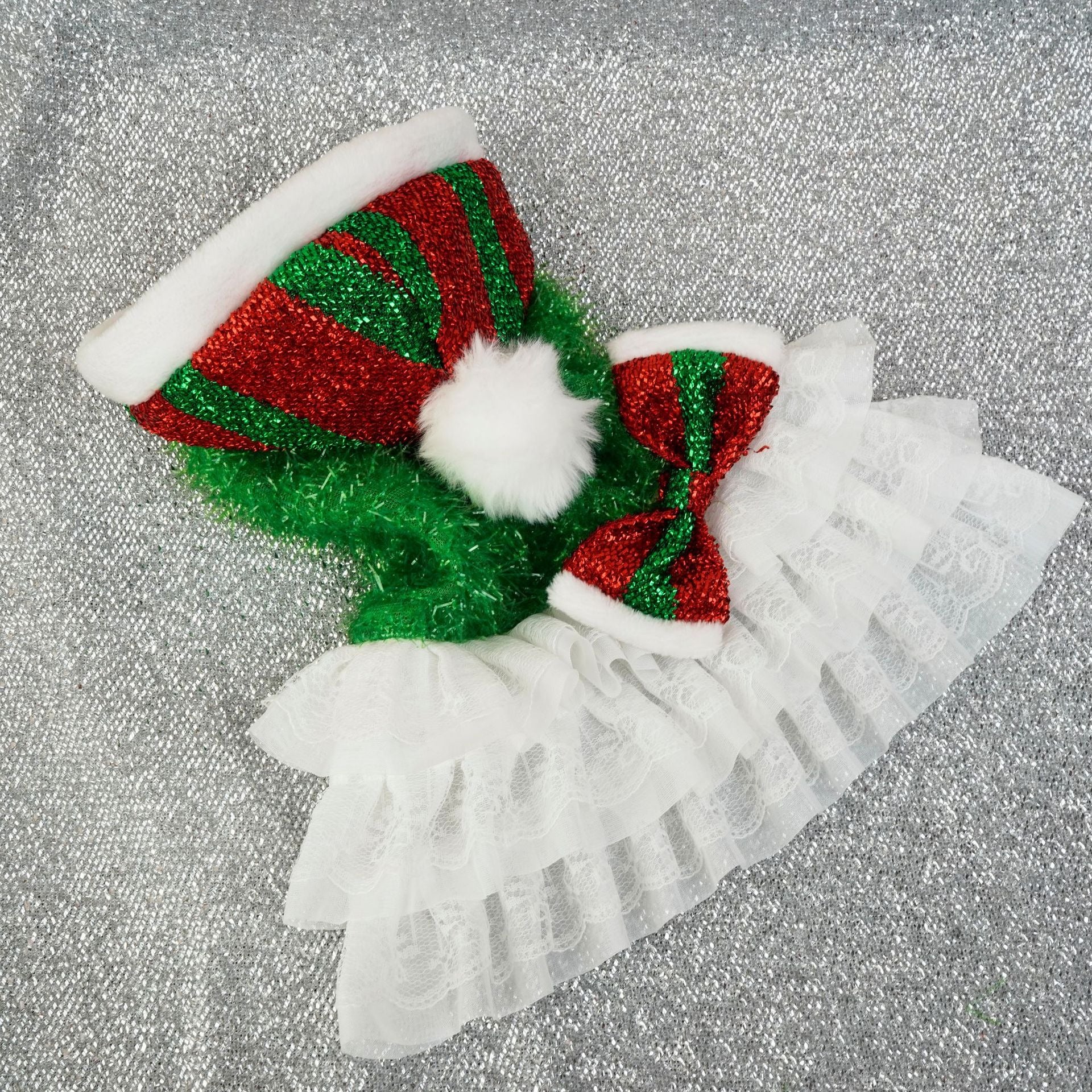 Christmas Cross border Pet Dog Clothes Christmas Party Holiday Atmosphere Hooded Cake Skirt